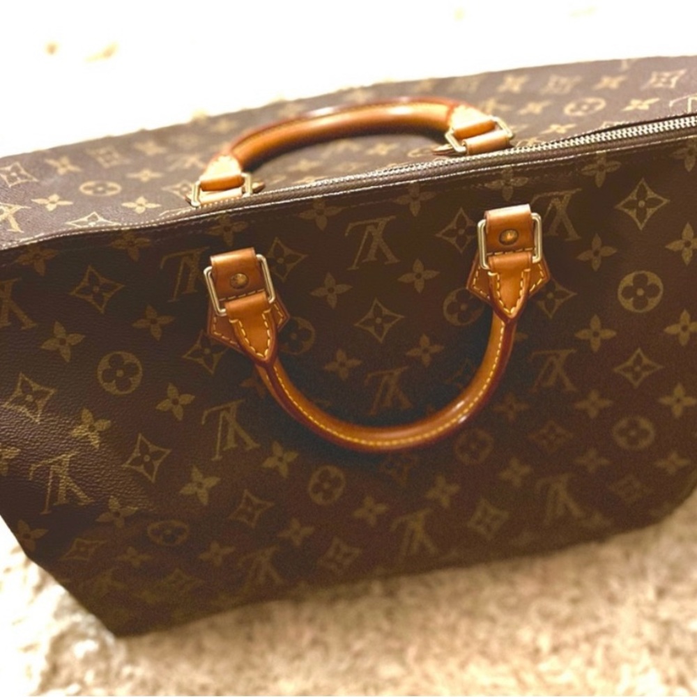 Louis Vuitton Monogram Speedy 40